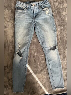 Lucky Brand Light Blue Distressed Skinny Jeans